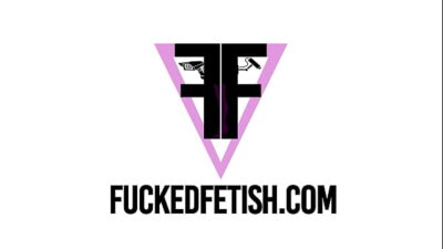 Ashlee Rose Eat chips jean and croptop